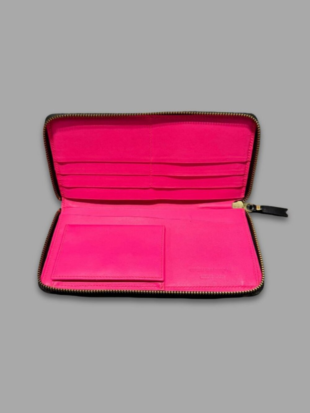 COMME des GARCONS Black Leather Hot Pink Lining Zip Around Long Wallet SA0110
